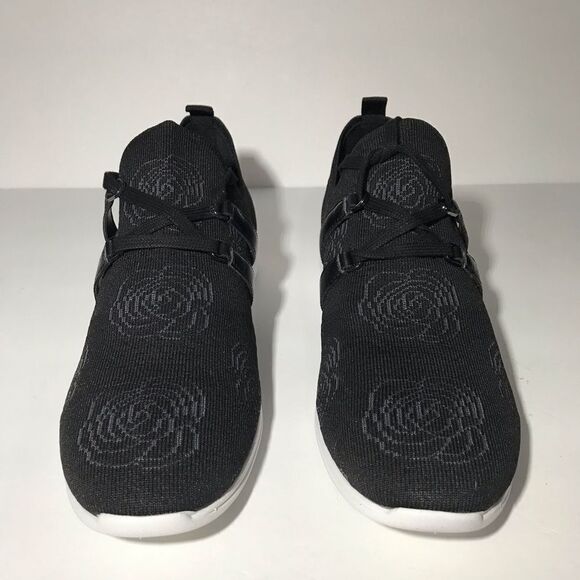 Isaac Mizrahi Live! Floral Stretch Fly Knit Sneaker - Picture 2 of 8